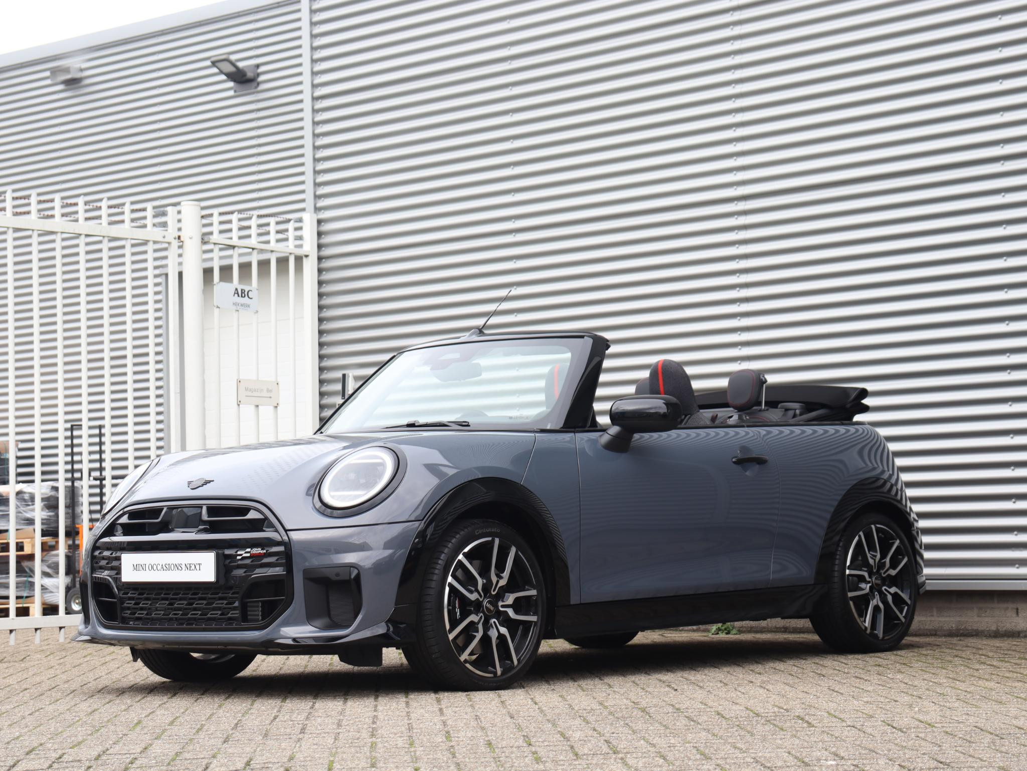 Hoofdafbeelding MINI Cooper Cabrio