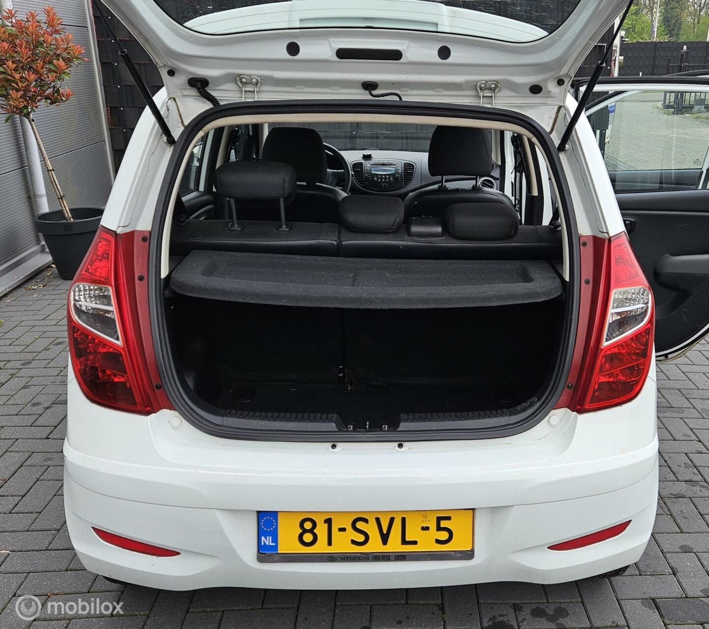 Hoofdafbeelding Hyundai i10