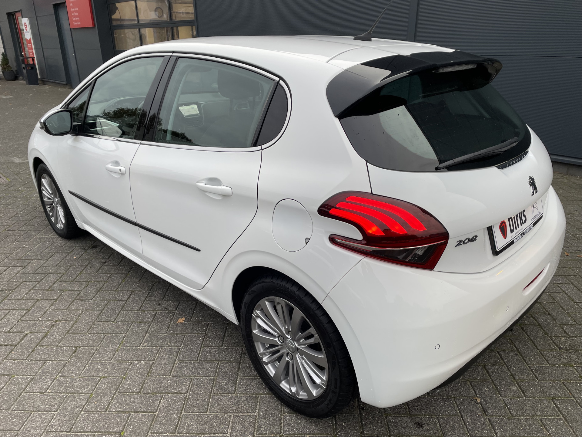Hoofdafbeelding Peugeot 208