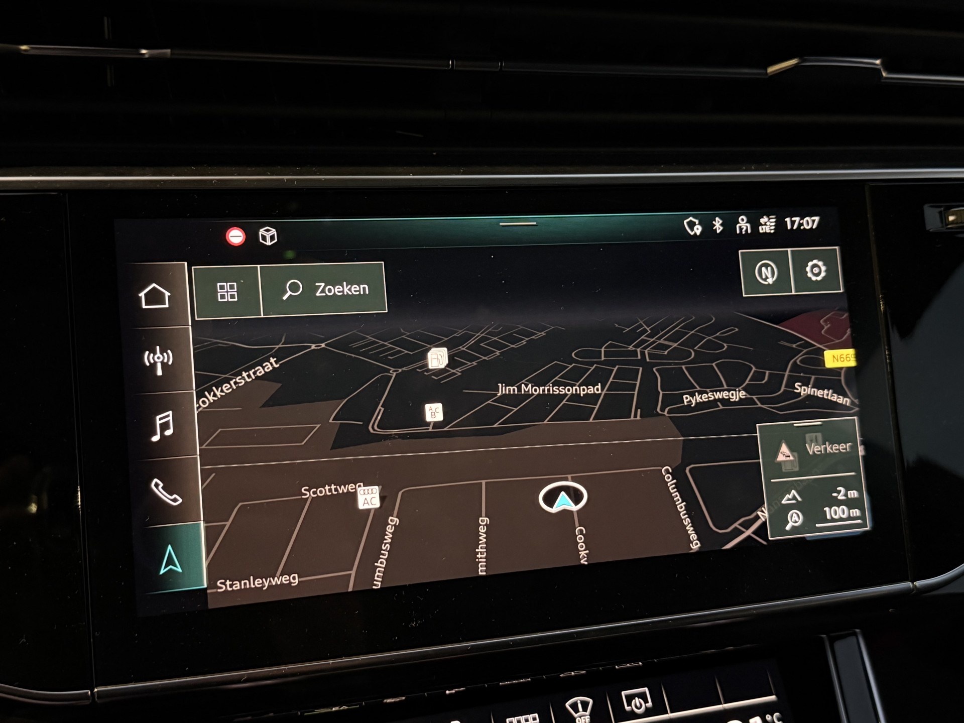 Hoofdafbeelding Audi Q8