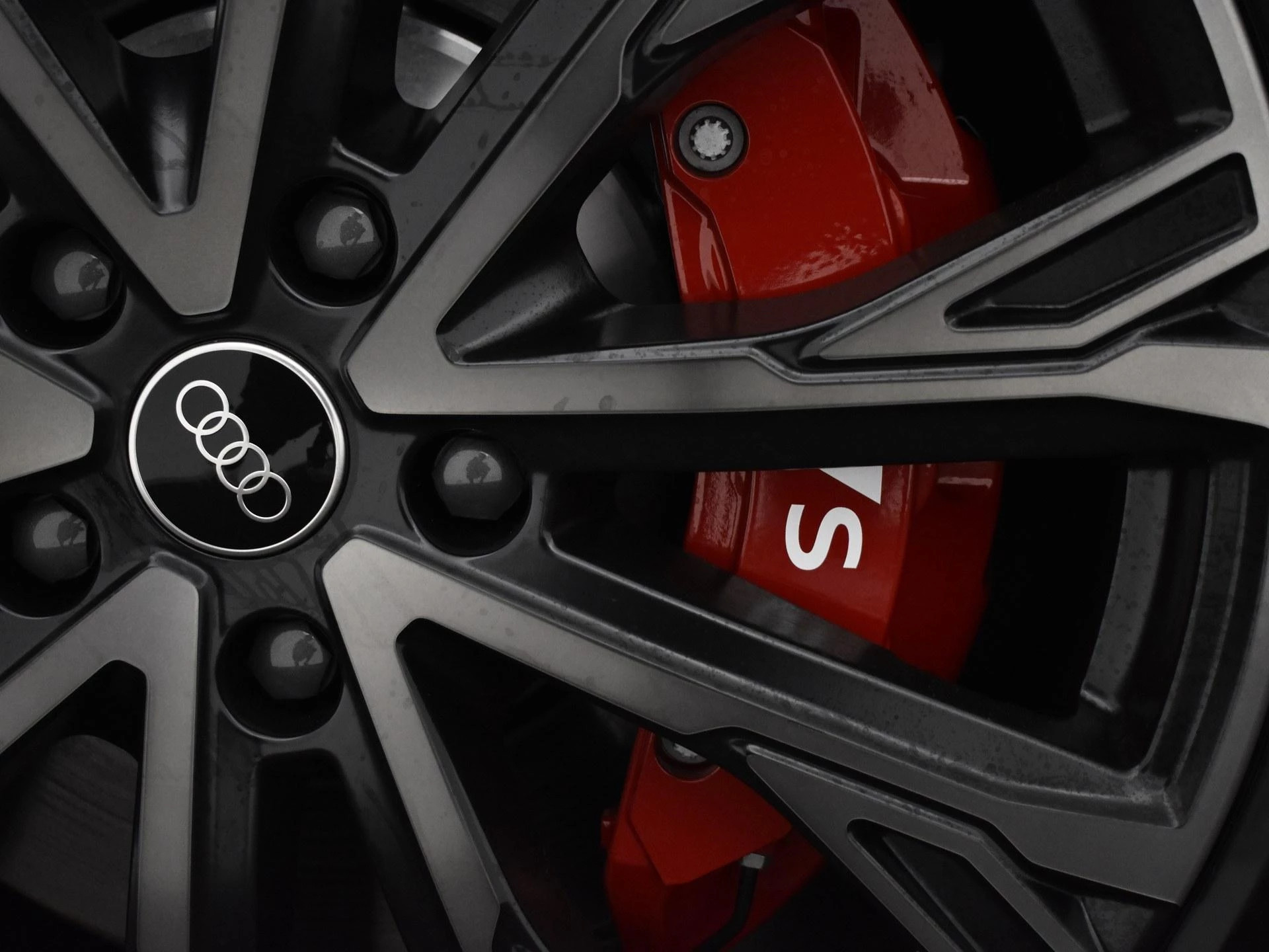Hoofdafbeelding Audi S6 Avant e-tron