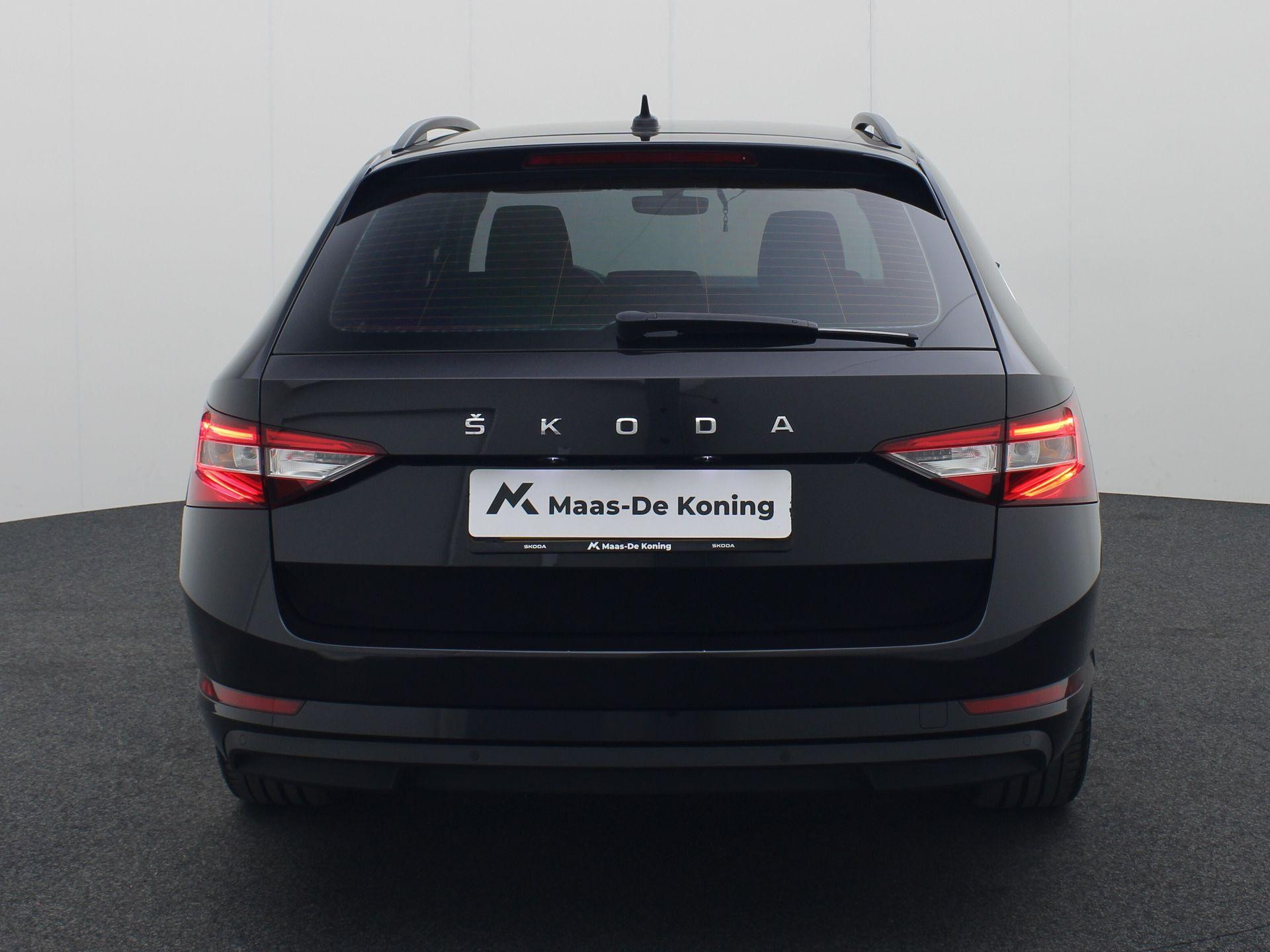 Hoofdafbeelding Škoda Superb