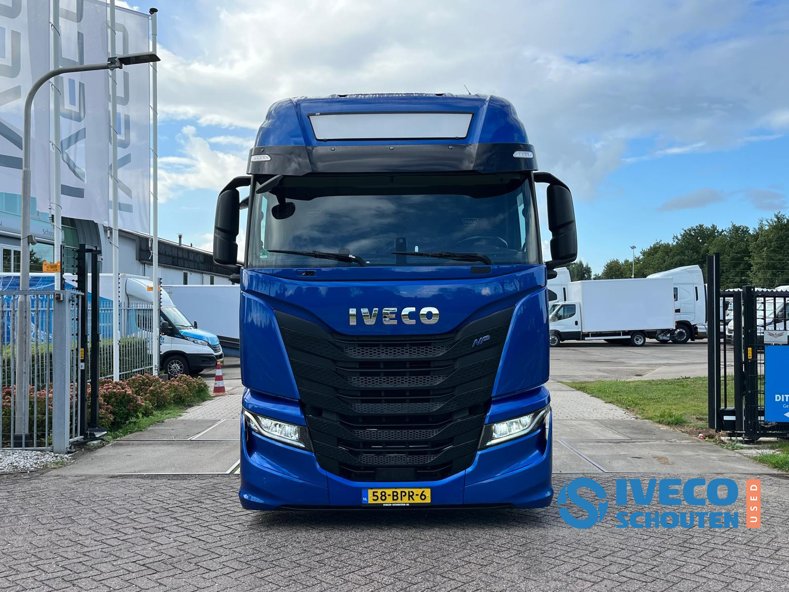 Hoofdafbeelding Iveco S-WAY