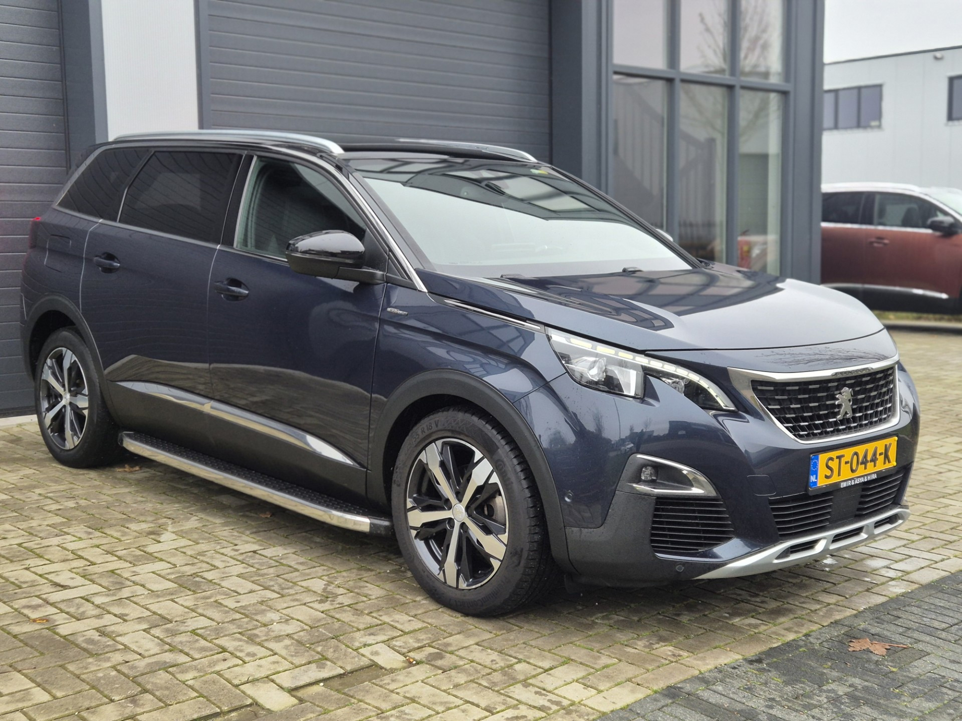 Hoofdafbeelding Peugeot 5008