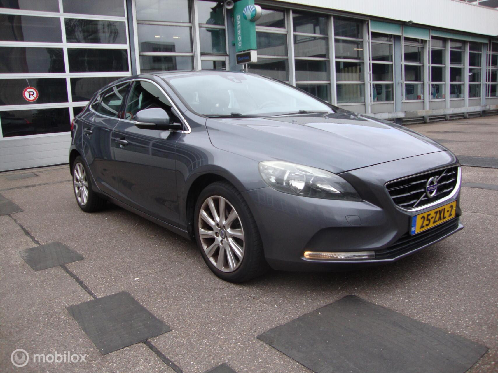 Hoofdafbeelding Volvo V40