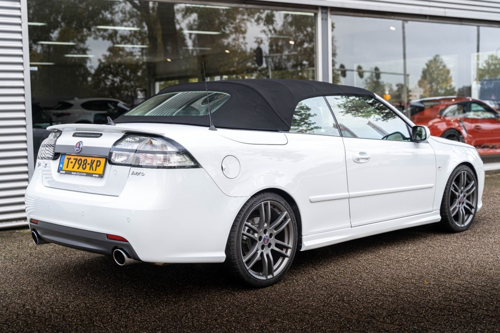 Hoofdafbeelding Saab 9-3