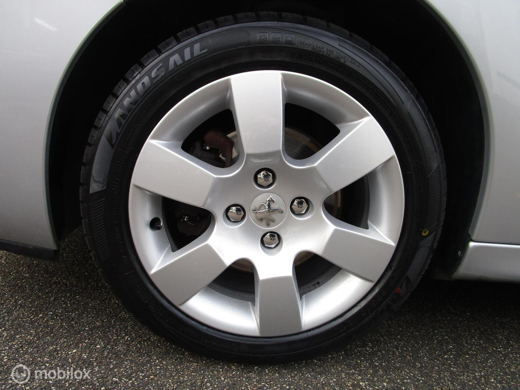 Hoofdafbeelding Peugeot 207