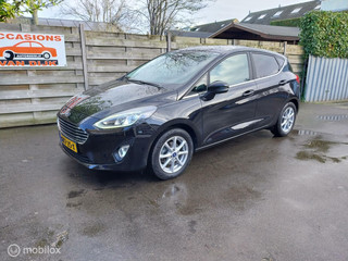Ford Fiesta 1.0  Titanium Stuur,Stoelen,Ruit verwarming