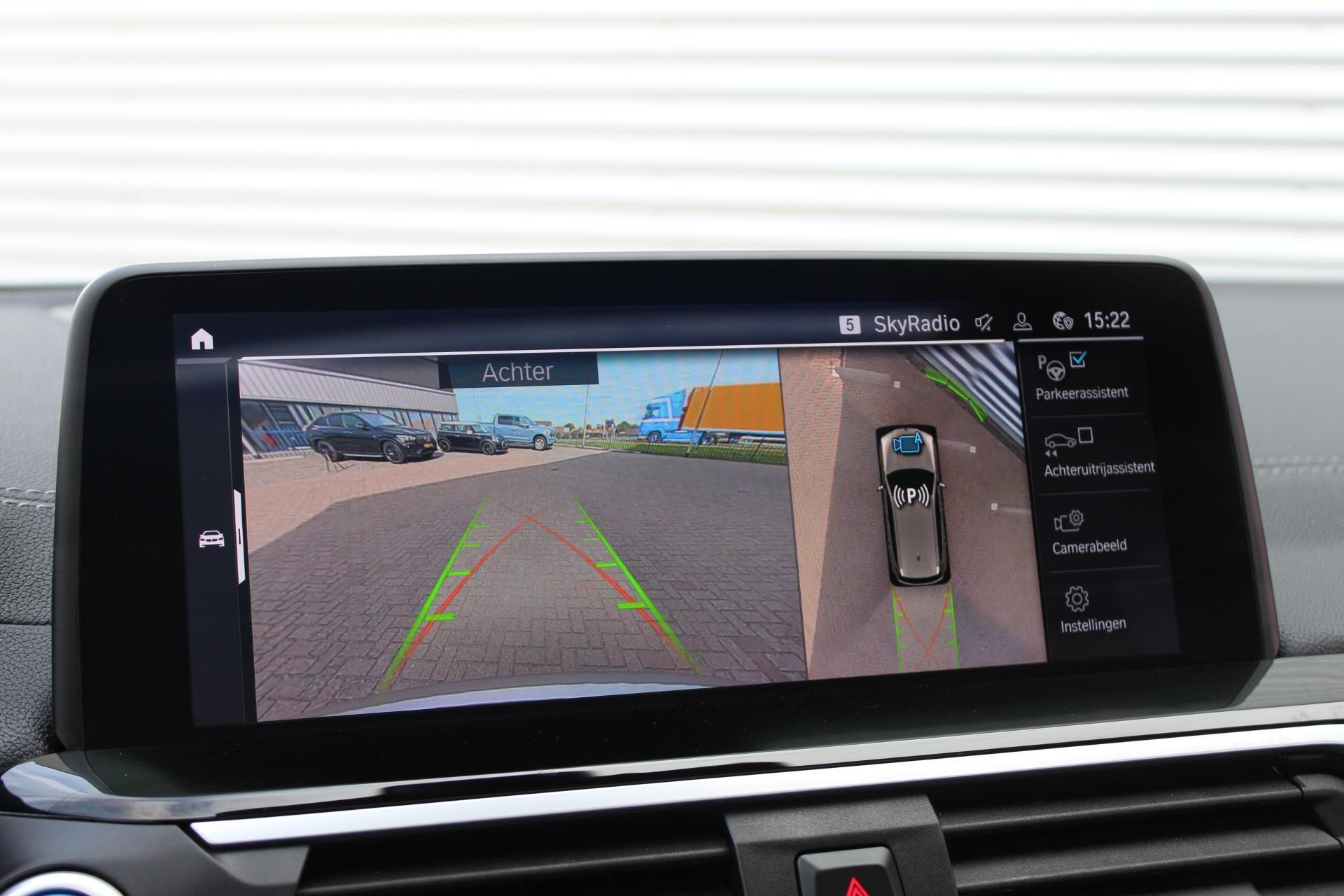 Hoofdafbeelding BMW iX3