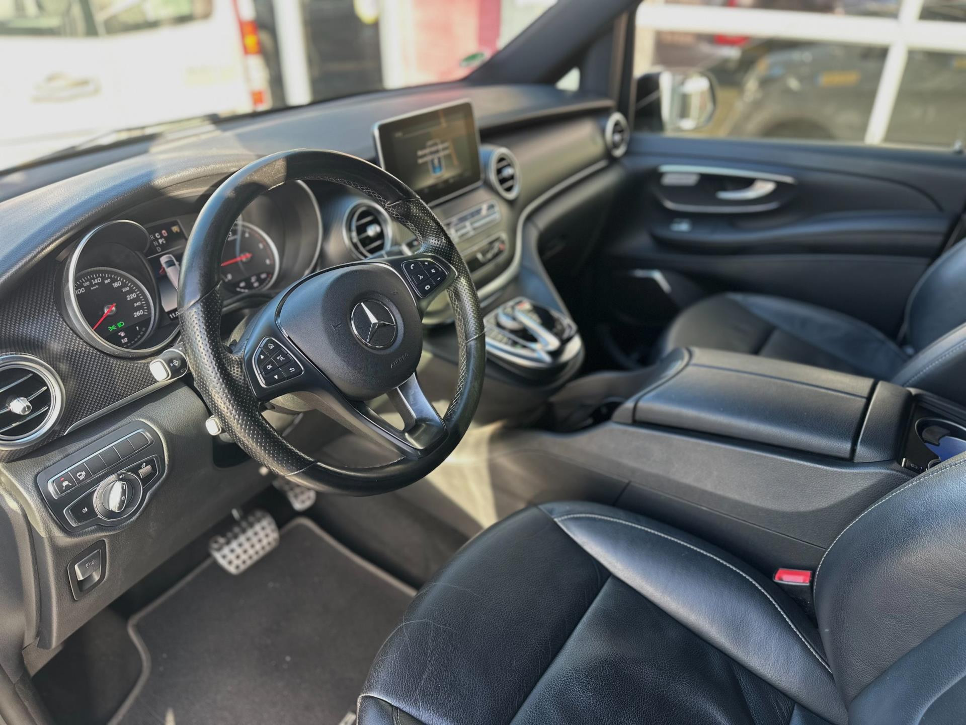 Hoofdafbeelding Mercedes-Benz V-Klasse