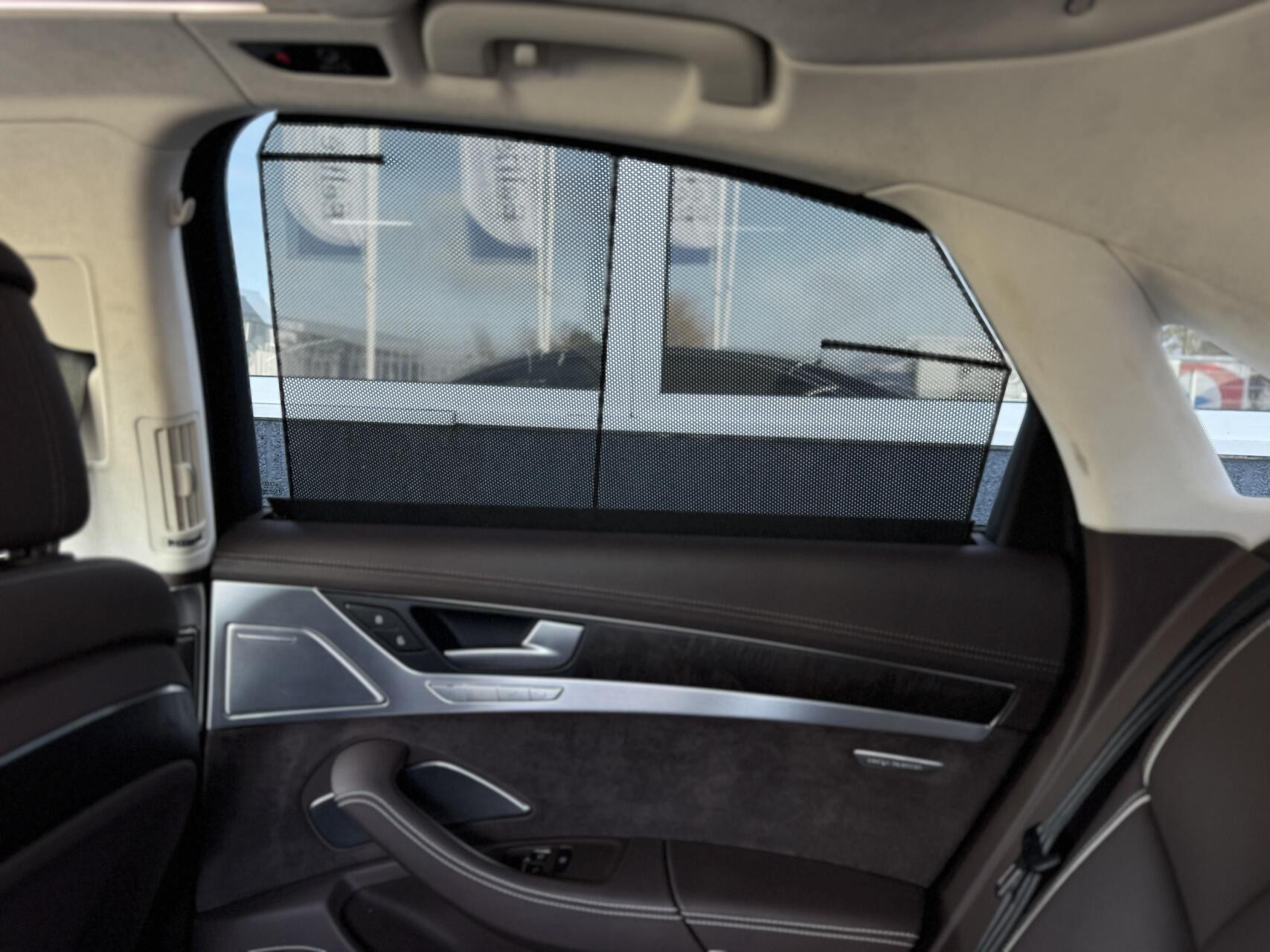 Hoofdafbeelding Audi S8