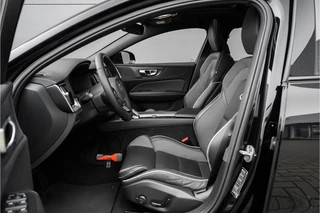 Volvo S60 Volvo S60 2.0 B4 R-Design Ultimate Dark ACC Schuifdak Camera 1e Eig - afbeelding nr 4