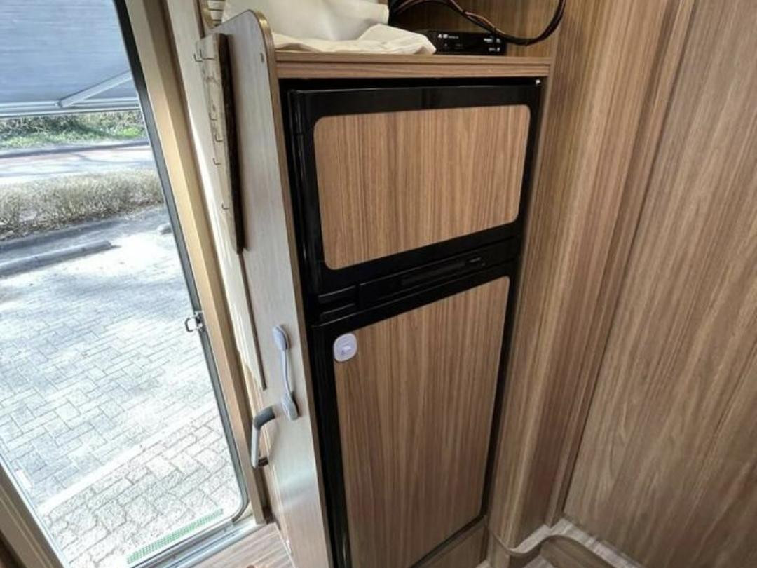 Hoofdafbeelding Carado T 449