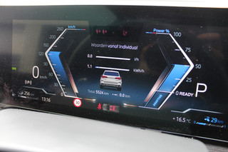 BMW X5 BMW X5 xDrive50e M-Sport | Panoramadak | H&K | Trekhaak | Comfortstoelen | Luchtvering | Glow - afbeelding nr 10