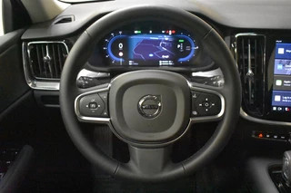 Volvo V60 Volvo V60 350pk AWD Essential Bright | Leder | Driver | Climate | Styling - afbeelding nr 16