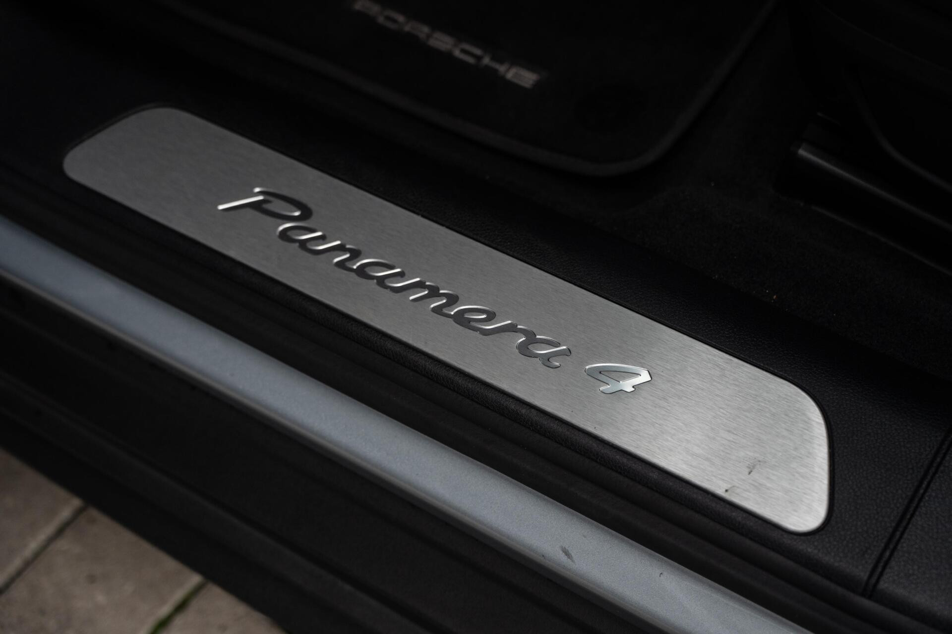 Hoofdafbeelding Porsche Panamera