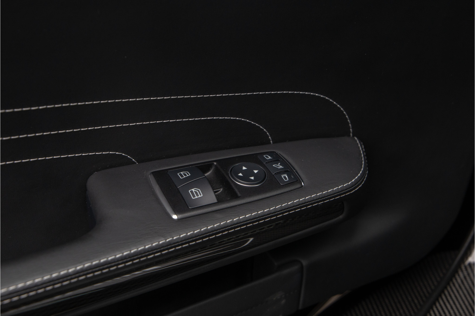 Hoofdafbeelding Mercedes-Benz SLS Roadster