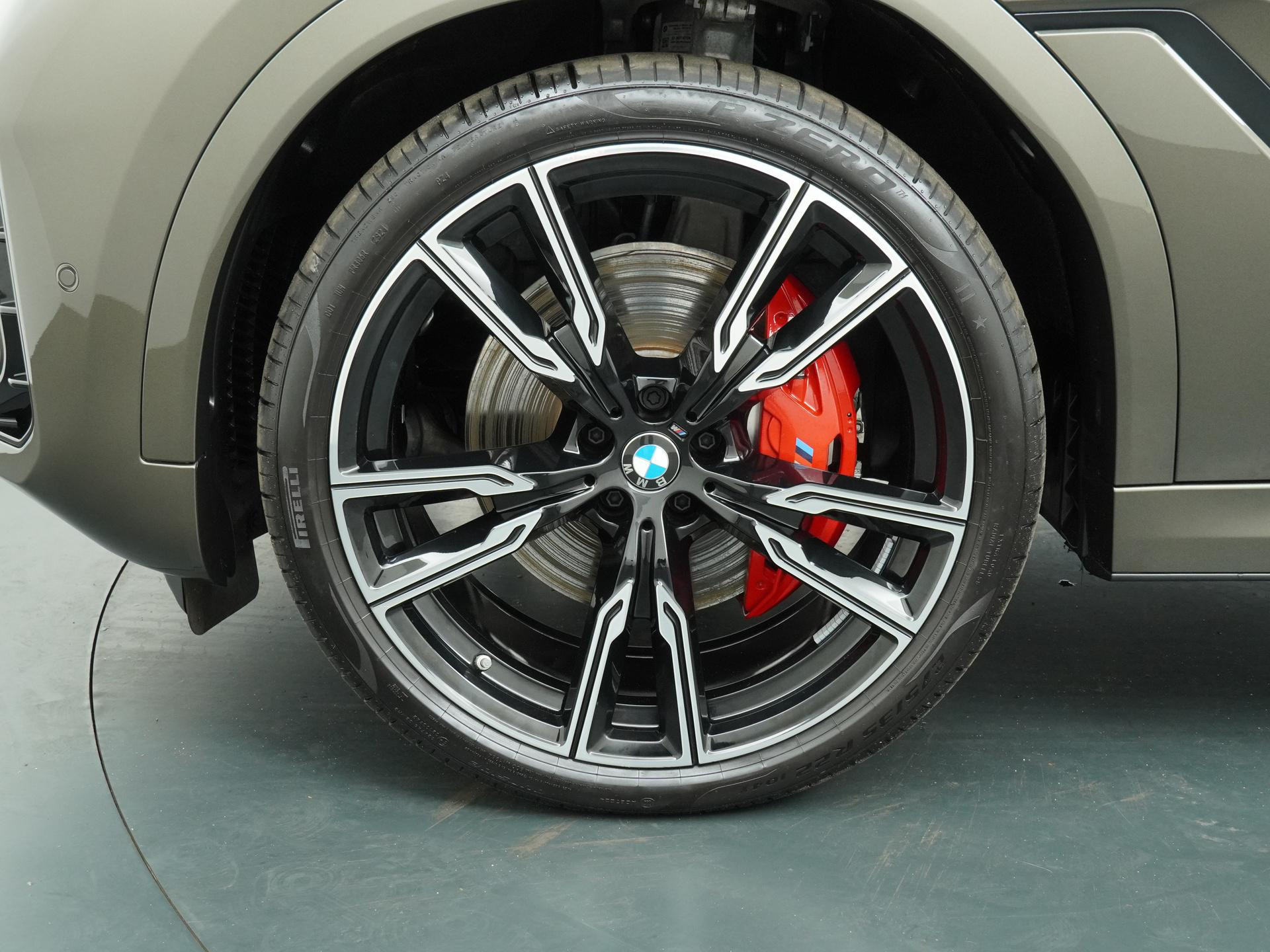 Hoofdafbeelding BMW X6