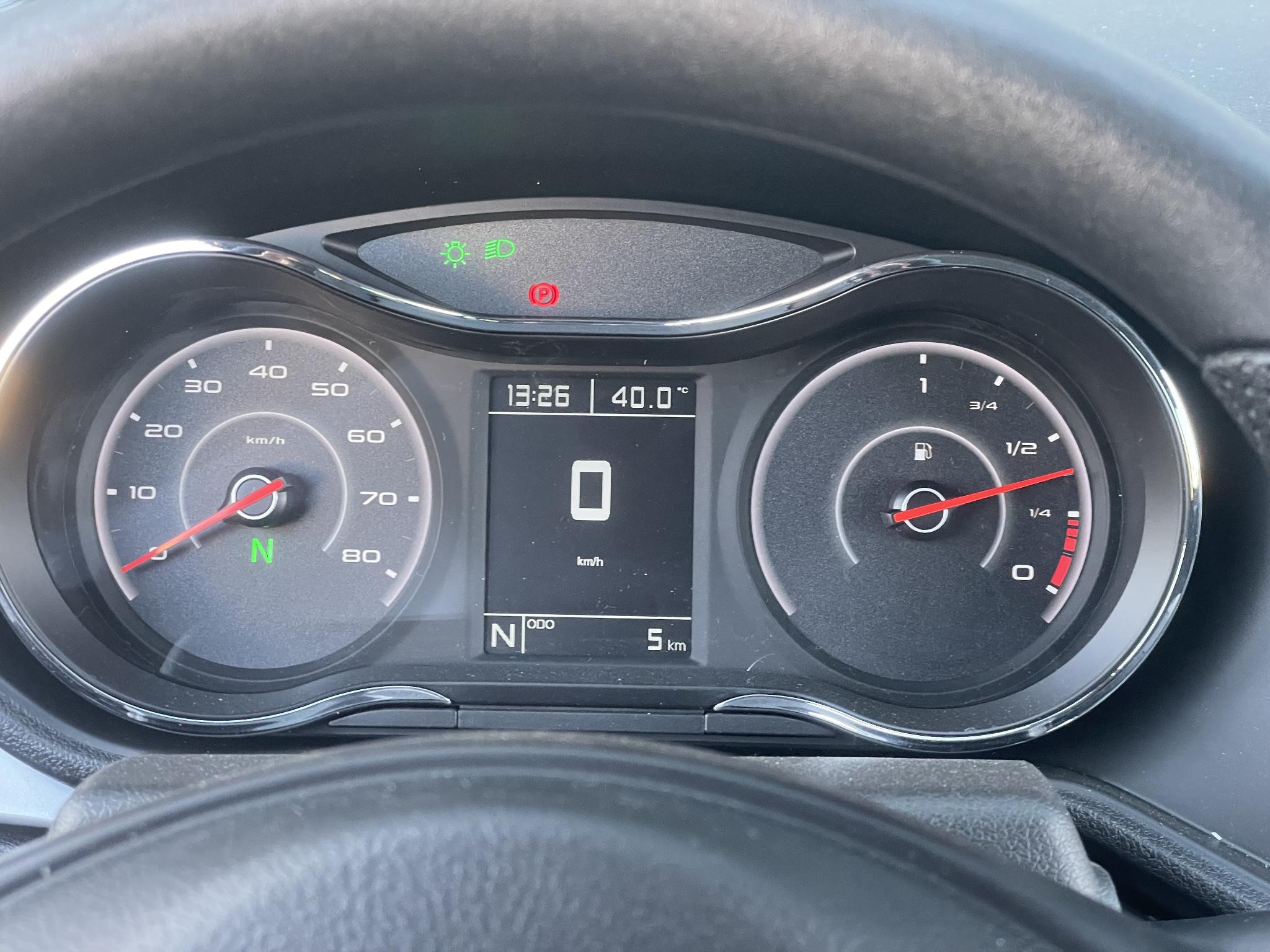 Hoofdafbeelding Axaim Crossover