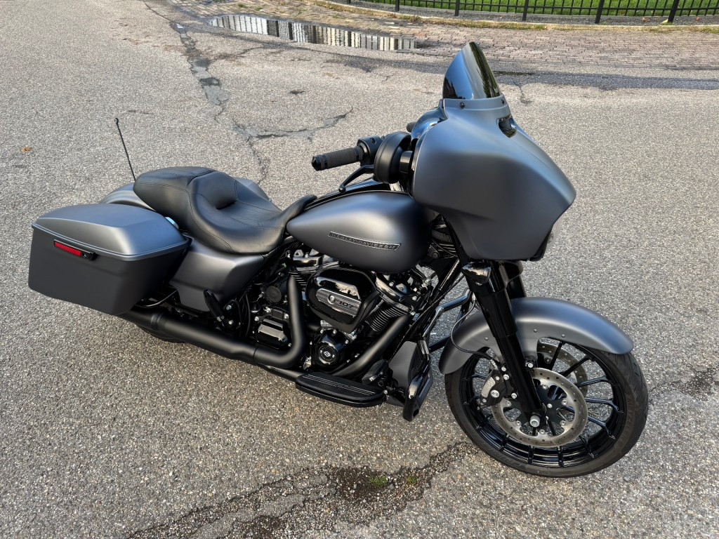 Hoofdafbeelding Harley-Davidson Street Glide