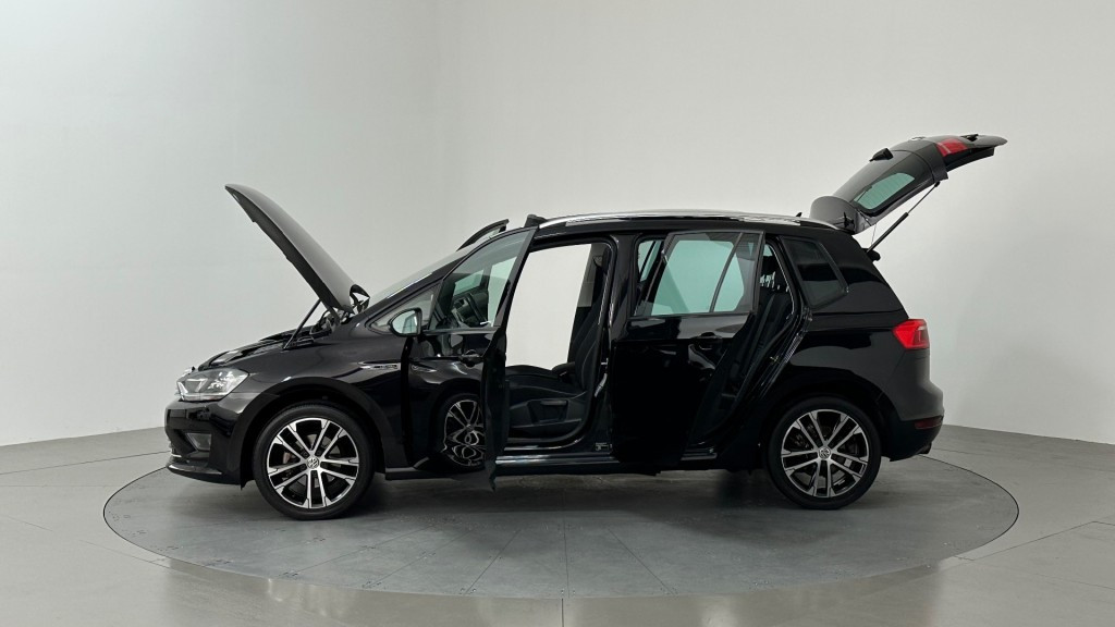 Hoofdafbeelding Volkswagen Golf Sportsvan