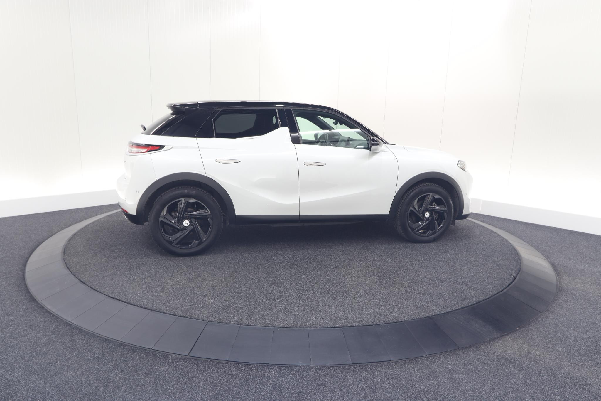 Hoofdafbeelding DS DS 3