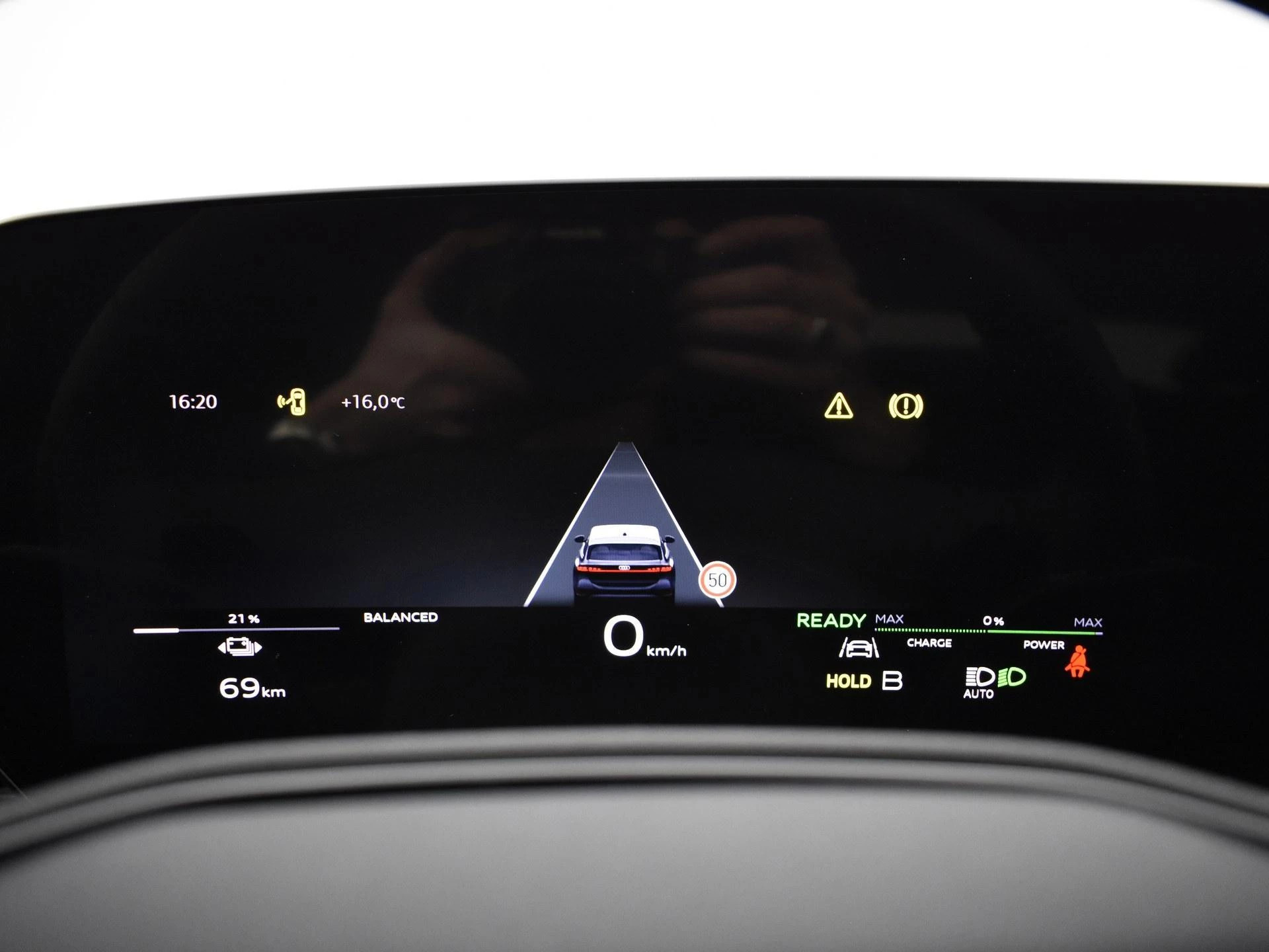 Hoofdafbeelding Audi A6 Avant e-tron