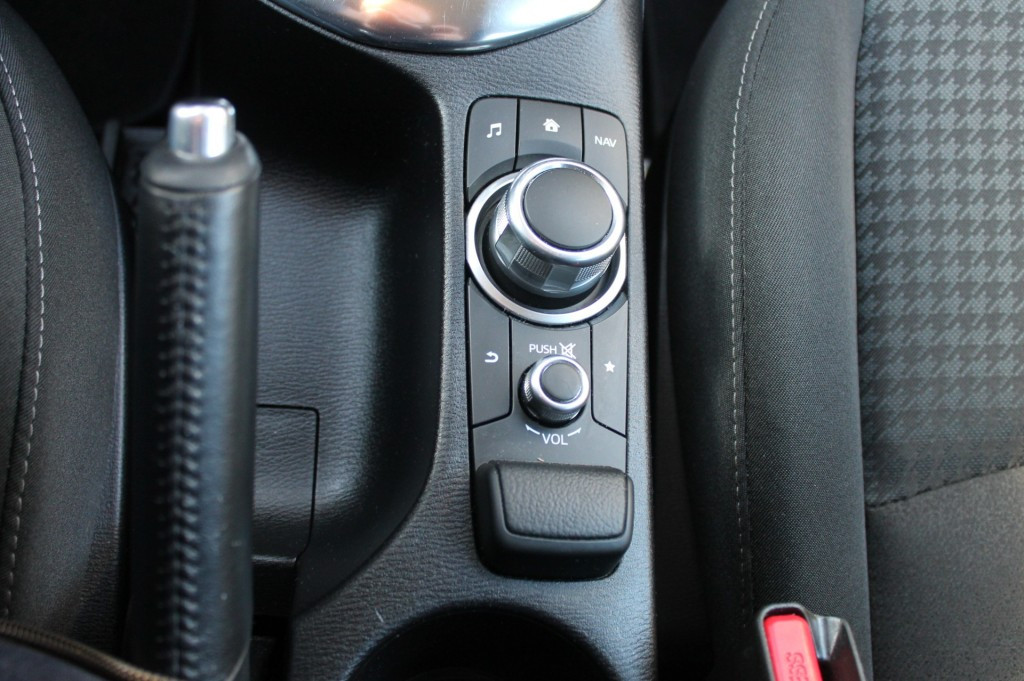 Hoofdafbeelding Mazda 2