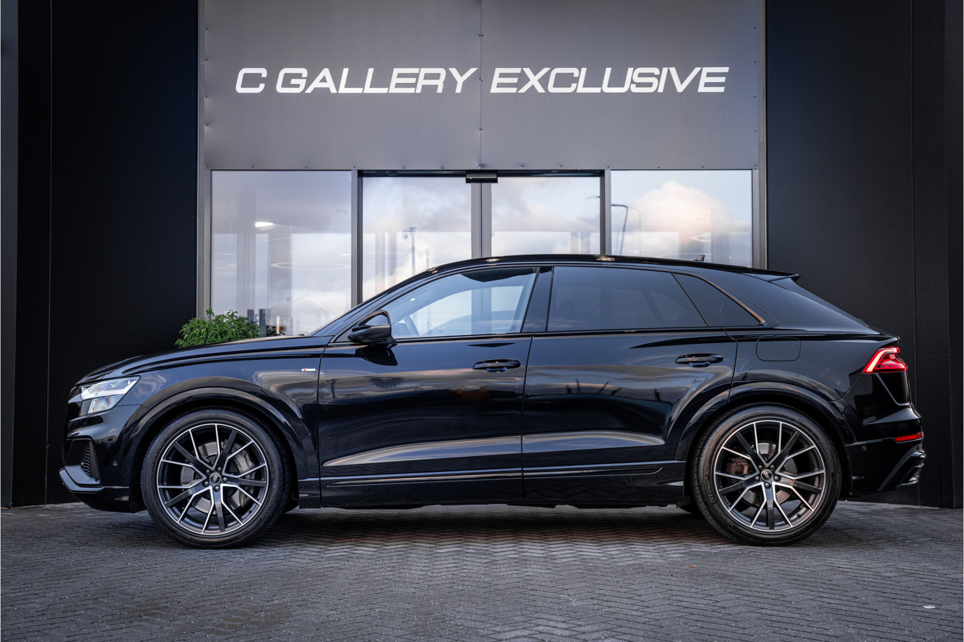 Hoofdafbeelding Audi Q8