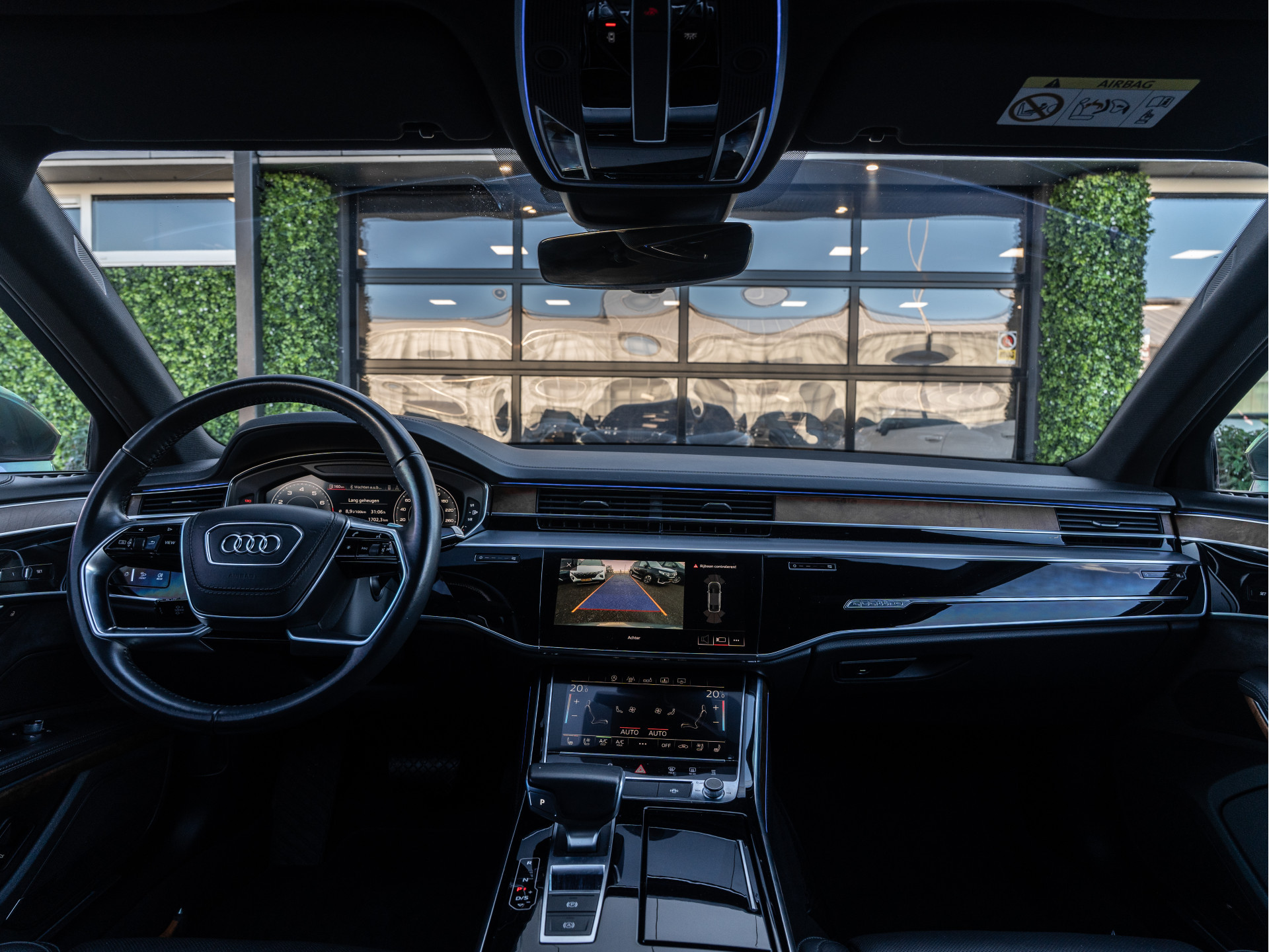 Hoofdafbeelding Audi A8