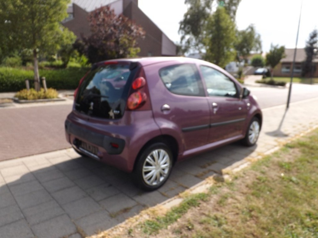 Hoofdafbeelding Peugeot 107