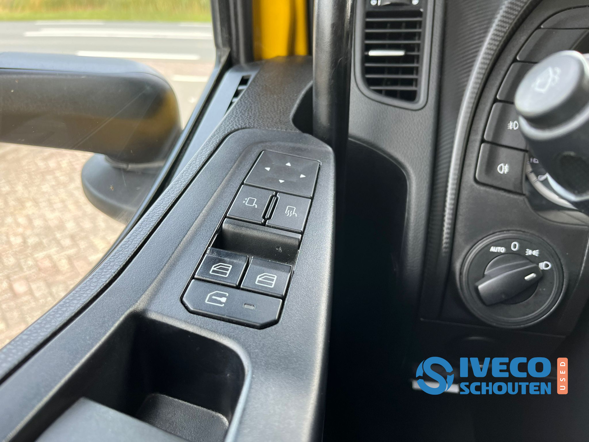 Hoofdafbeelding Iveco S-Way