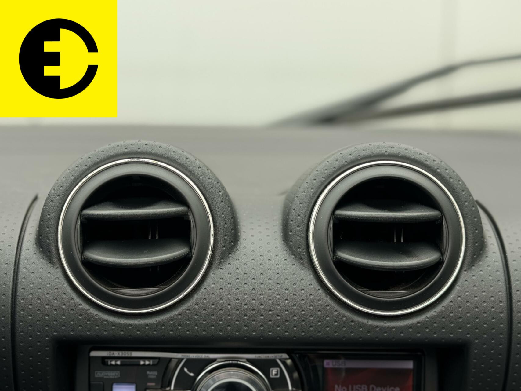 Hoofdafbeelding Tesla Roadster