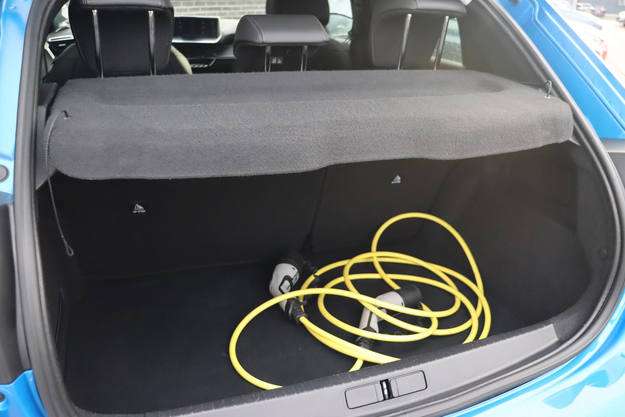 Hoofdafbeelding Peugeot e-208