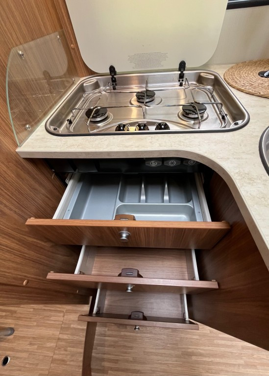 Hoofdafbeelding Carado T447 Lengtebedden Hefbed