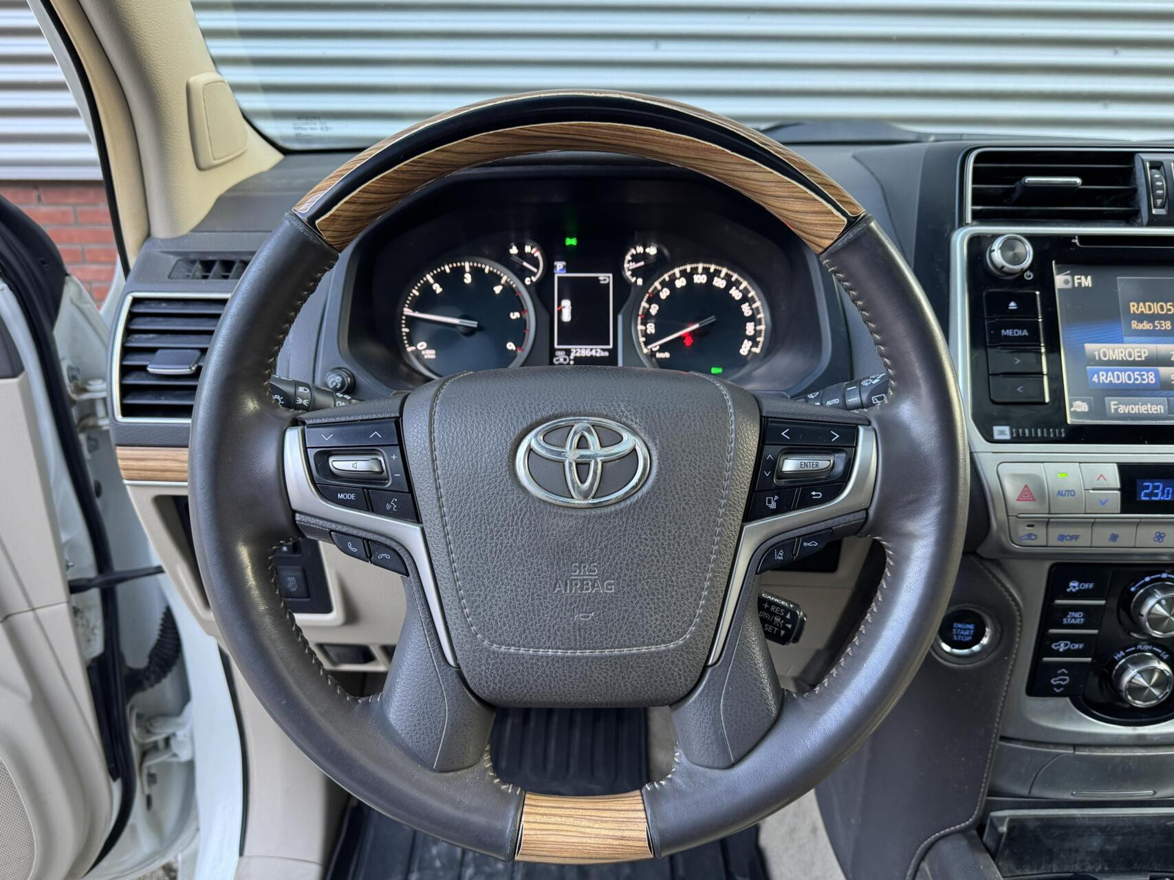 Hoofdafbeelding Toyota Land Cruiser