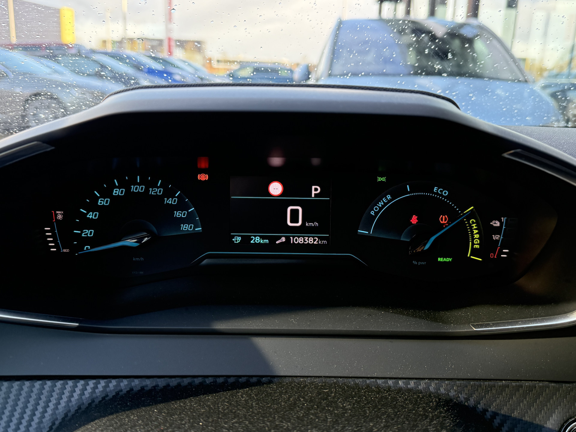 Hoofdafbeelding Peugeot e-208