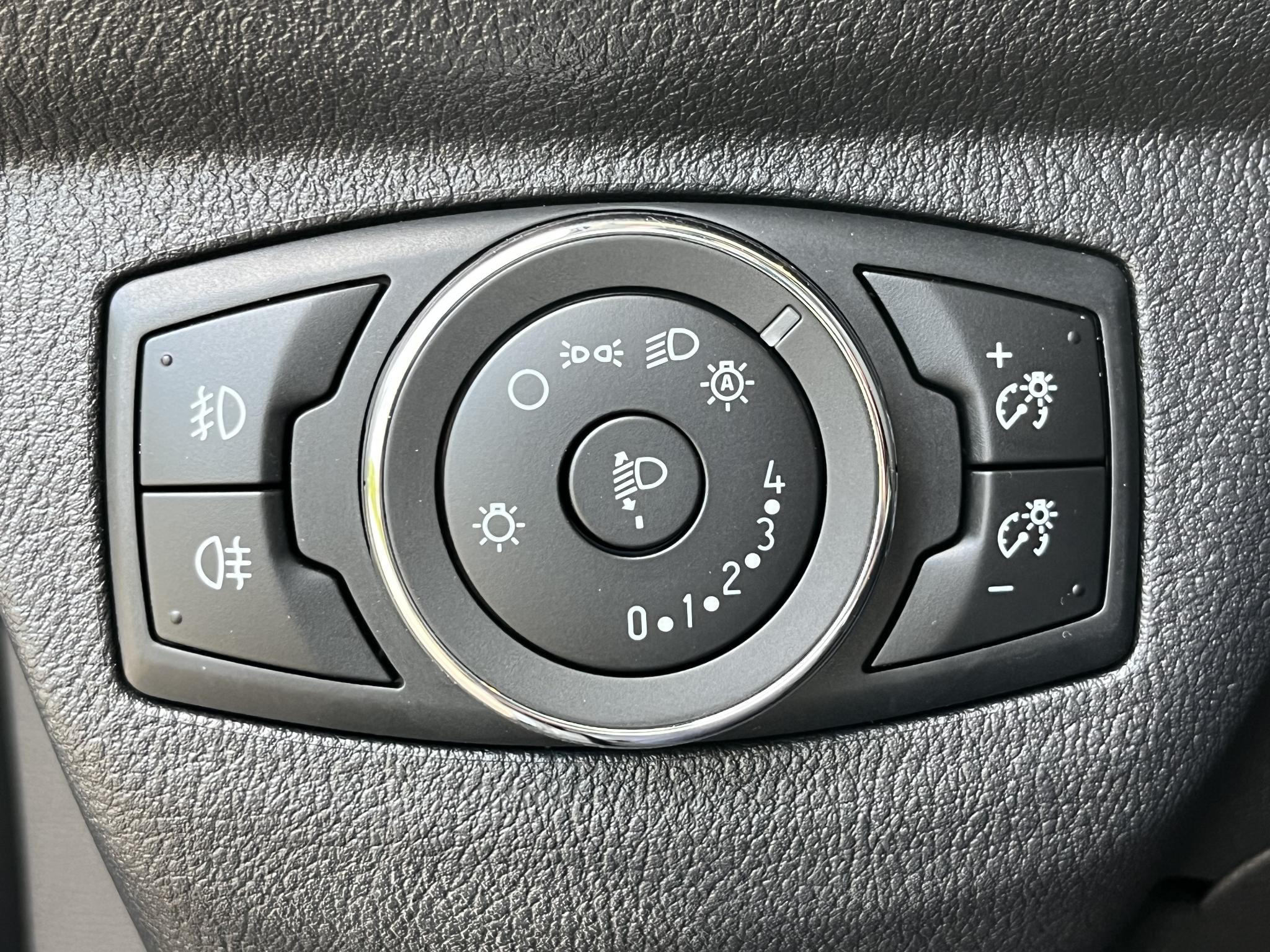 Hoofdafbeelding Ford Transit Courier