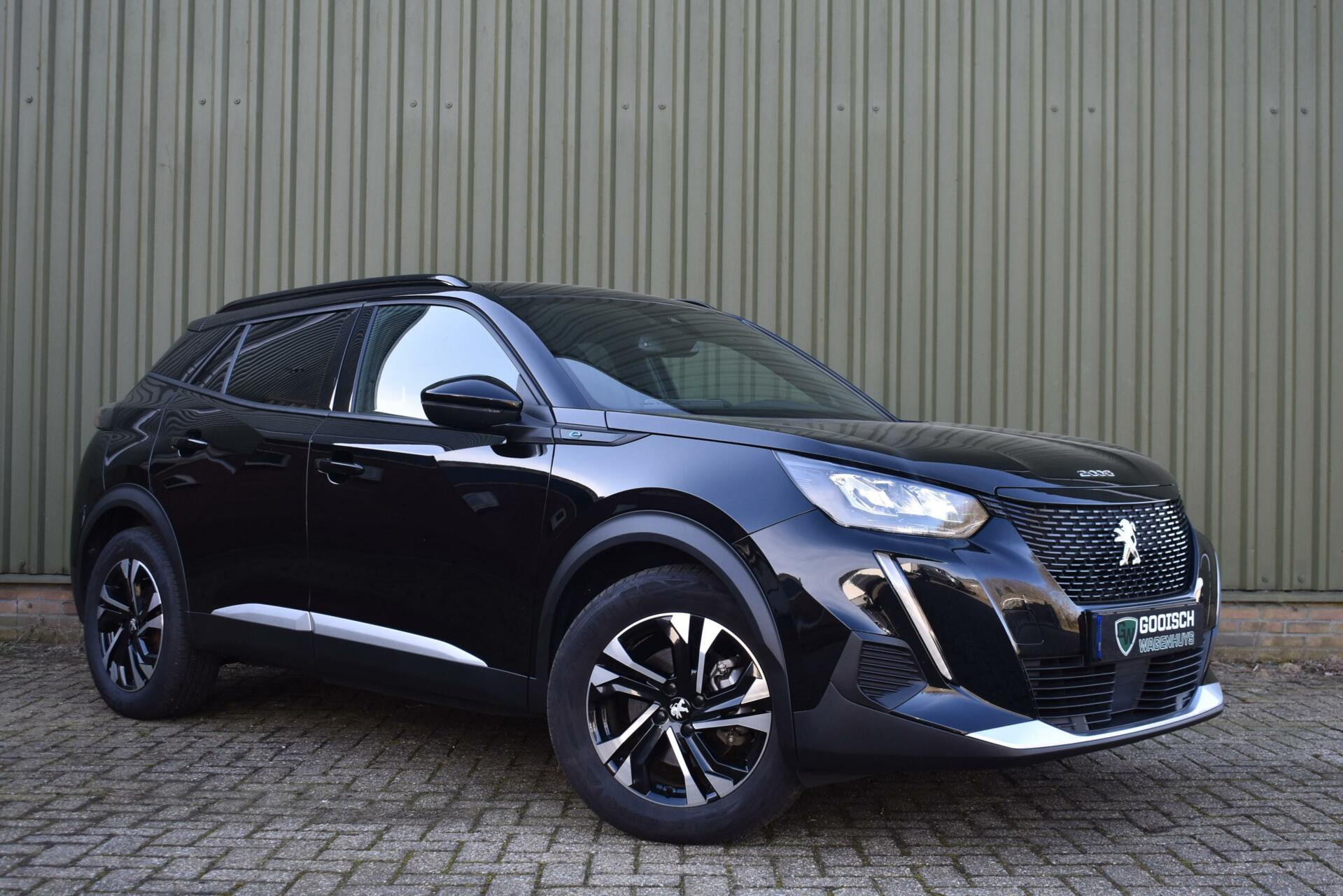 Hoofdafbeelding Peugeot e-2008