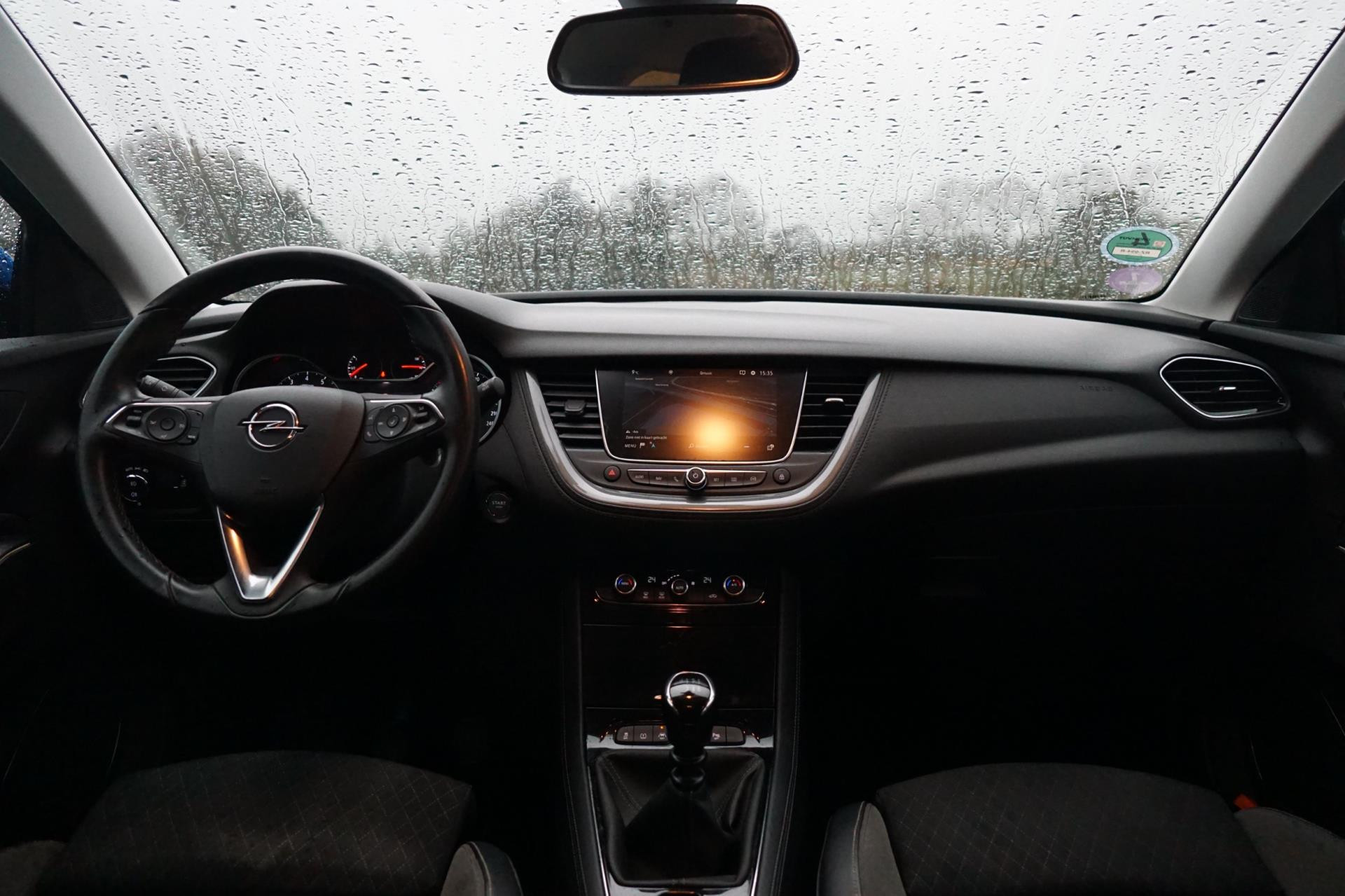 Hoofdafbeelding Opel Grandland X