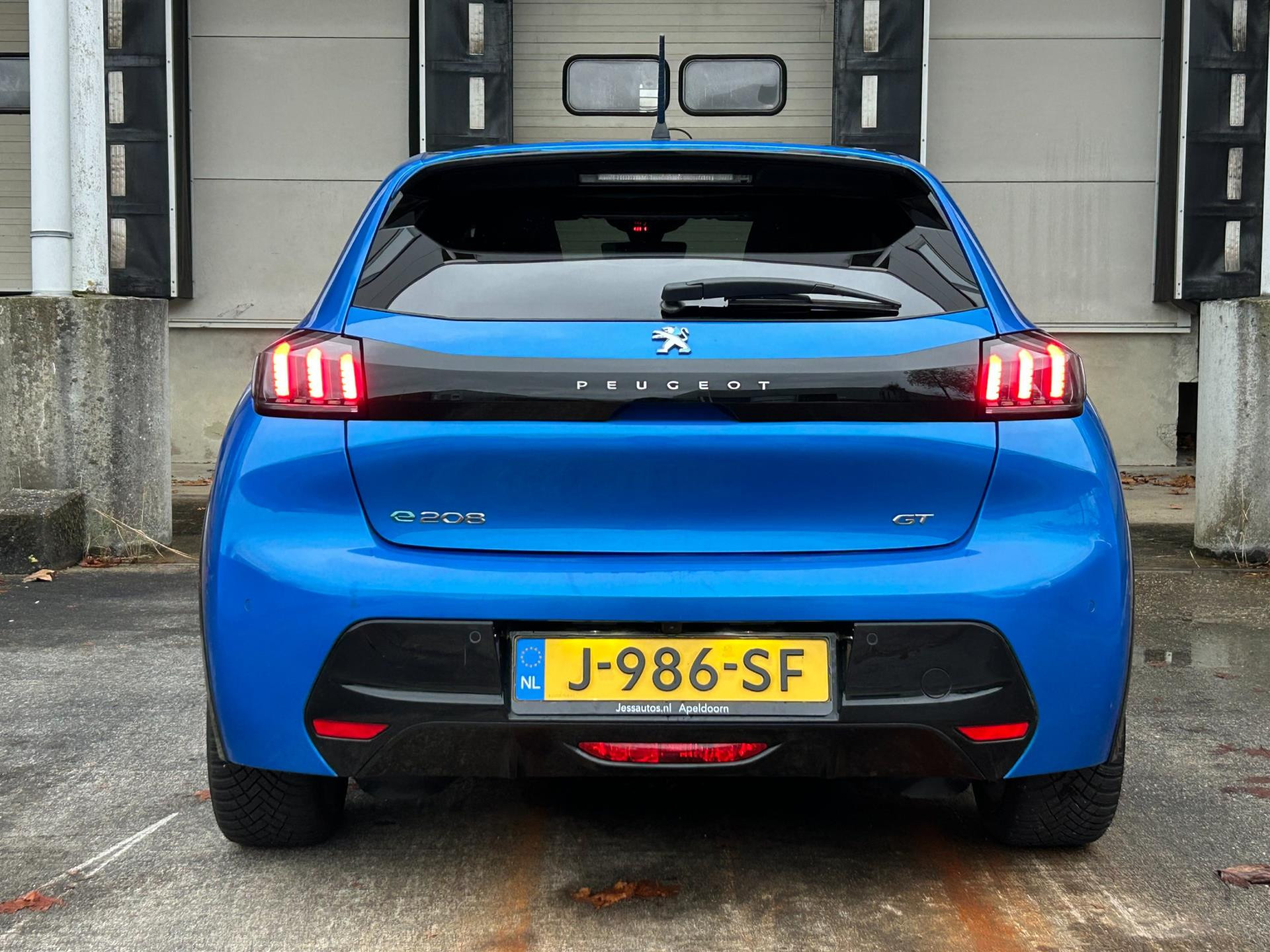 Hoofdafbeelding Peugeot e-208