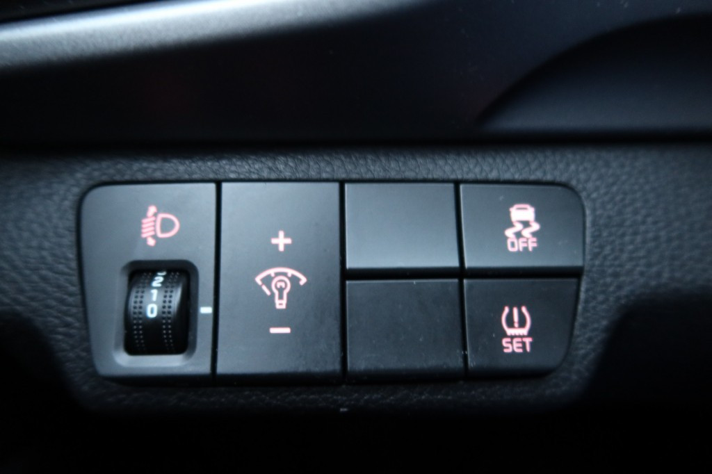 Hoofdafbeelding Kia Stonic