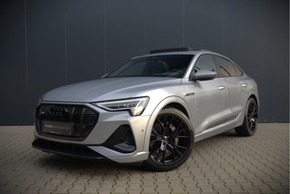 Audi e-tron Sportback 50 quattro S edition 71 kWh | S-Line | Black Edition | Panoramadak | Memory Seats | Luchtvering | Adaptive Cruise Control | Apple Carplay | Keyless | Matrix LED | Leder | Stoelverwarming | NAP |