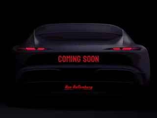 Volkswagen Golf 1.5 eTSI DSG R-Line Pano IQ Keyless Blackstyle