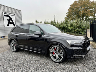 Audi Q7 55 TFSIe S-Line 2021 Luchtvering|Camera|Trekhaak|SQ7 Zwart