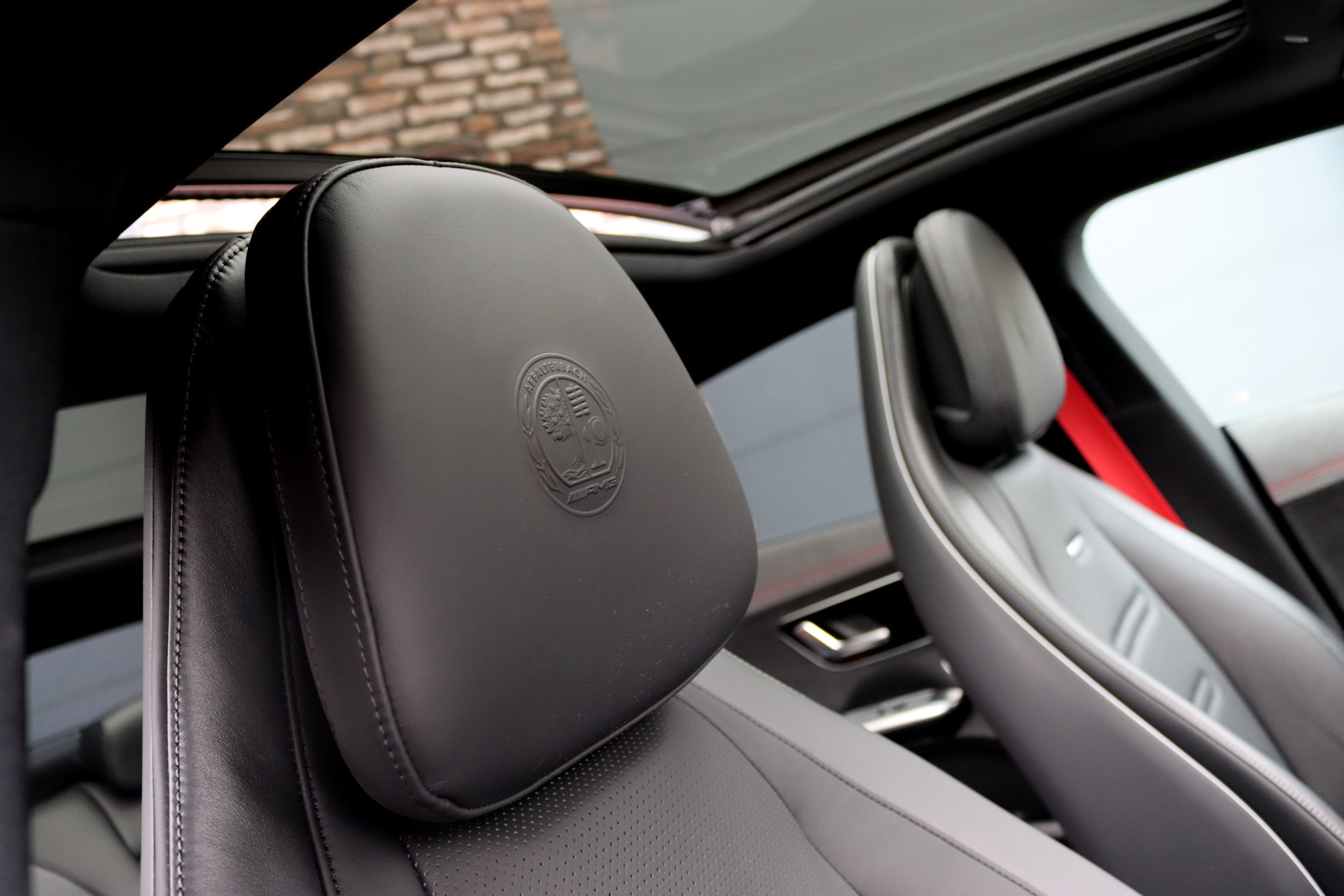 Hoofdafbeelding Mercedes-Benz EQE