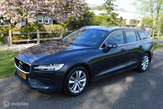 Volvo V60 2.0 D4 Momentum 2019 virtual