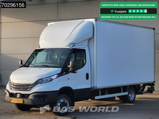Iveco Daily 35C18 XXL 1000KG Laadklep 3.0L Automaat 3,5t Trekhaak Luchtvering Zijdeur Dubbellucht Bakwagen 180PK LED Airco Cruise Camera Parkeersensoren Lat om Lat D'Hollandia Euro6 Meubelbak Koffer Airco Trekhaak Cruise control