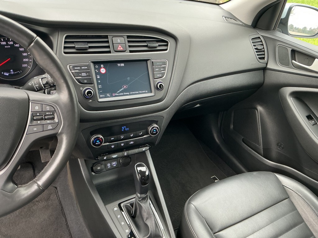 Hoofdafbeelding Hyundai i20