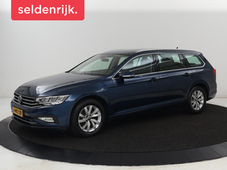 Volkswagen Passat 1.5 TSI Business | Stoelverwarming | Carplay | Trekhaak | Camera | Virtual Cockpit | Navigatie | Smartphone Entry | Adaptive cruise | Full LED